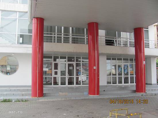 spatiu comercial central