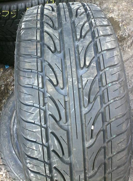 Anvelope foarte putin uzate de vara 195/45/15 pt. Ford Fiesta