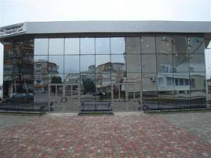 inchiriez spatiu comercial onesti 280 mp central toate utilitatile