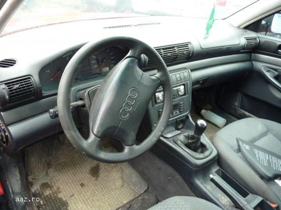 Dezmembrez Audi A4 B5 1.9tdi 90 cai an 96
