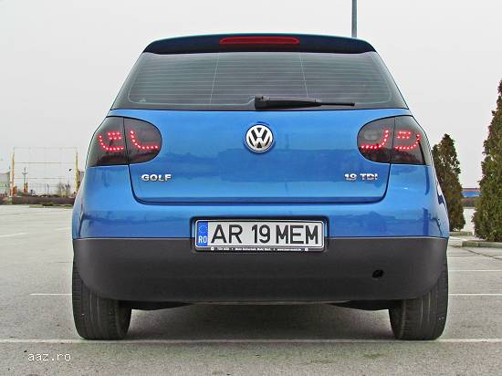 Volkswagen Golf 5, an 2004, motor 1.9 TDI