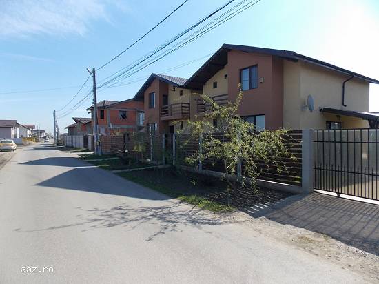 Berceni - teren intravilan 275 mp/utili - gaz + curent la lot