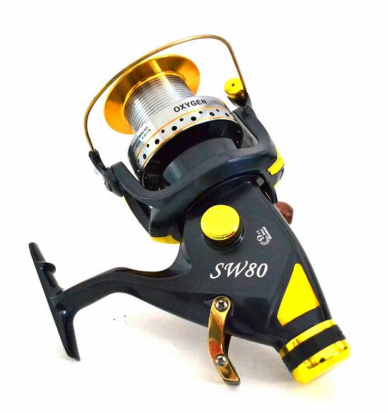 Set 4 lansete SPEED MASTER CARP 3, 6m, 4 lbs,  2 tronsoane,  carbon 100% cu 4 mulinete SW 80,  9+1 r