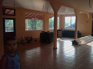 FALTICENI: Sp. Comercial+1800 mp