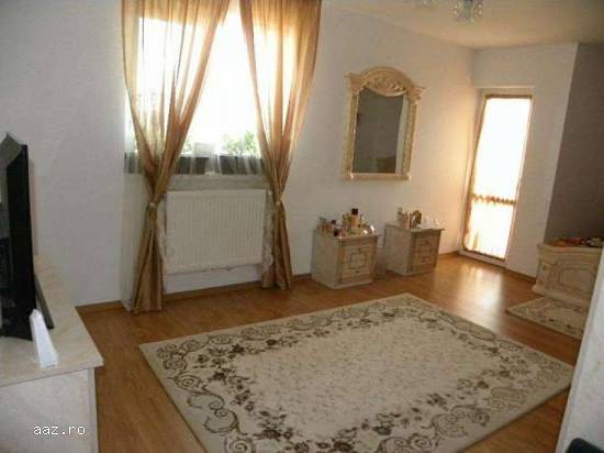 Vanzare casa         .