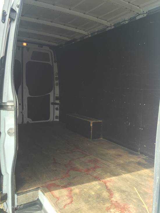 Efectuez transport sau caut colaborare pt autoutilitare de 3.5T