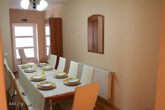 Dau in chirie casa