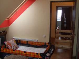 de vanzare apartament 3 camere deva