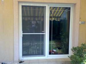 Reparatii termopane, montam plase tantari
