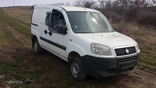 Dezmembrez Fiat Doblo din 2007