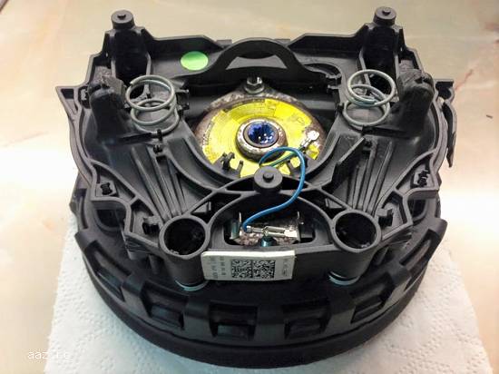 VW Passat 3C model 2005-2009 Capac Airbag sofer in 4 spite ( airbag nefunctional )