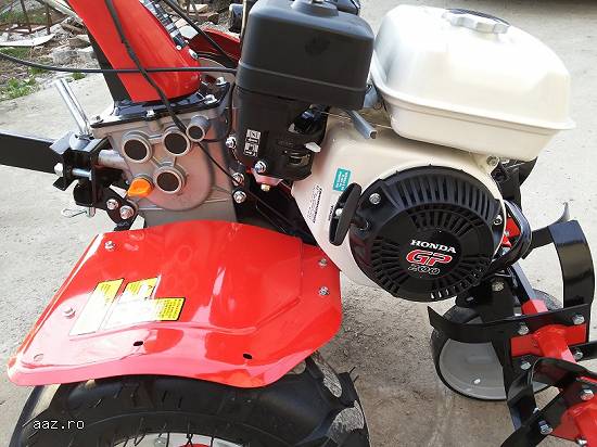 Motocultor R75H de 6, 5 cp motor Honda profesional GP 200