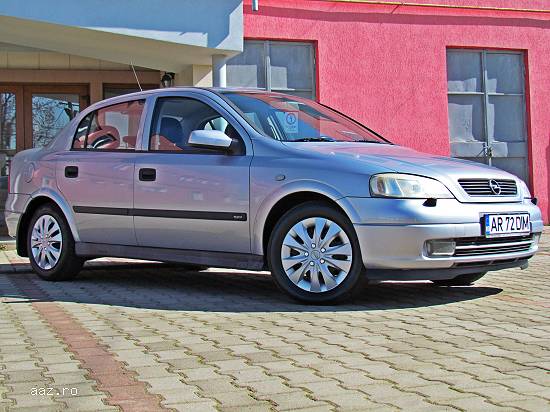 Opel Astra, an 2002, motor 2.0 diesel, Climatronic, Piele
