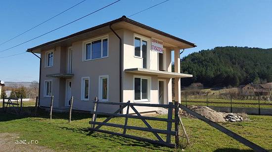 Vand casa noua in Luna de Sus,  la 15 km de Cluj-Napoca,  PRET NEGOCIABIL!!