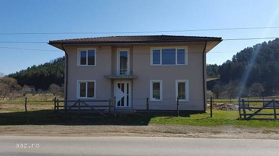 Vand casa noua in Luna de Sus,  la 15 km de Cluj-Napoca,  PRET NEGOCIABIL!!
