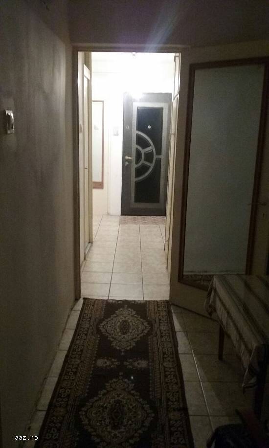 Cautam colega de apartament