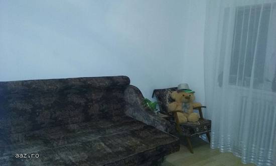 Cautam colega de apartament
