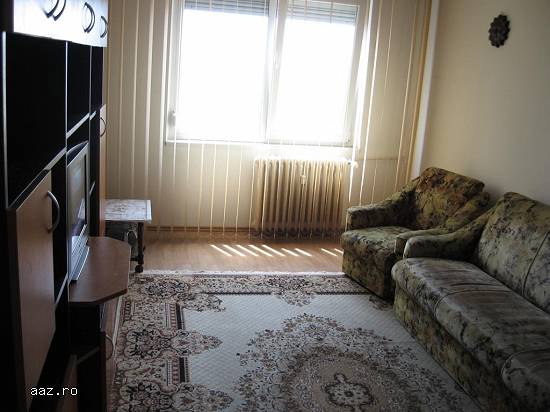 Vand apartament 3 camere