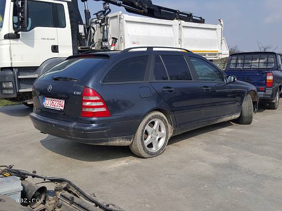 Dezmembram Mercedes C200 CDI