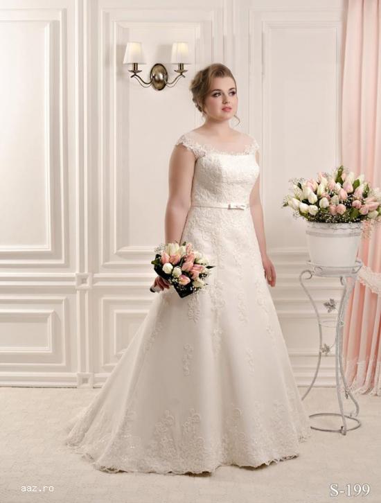 ROCHIE MIREASA ROXANA