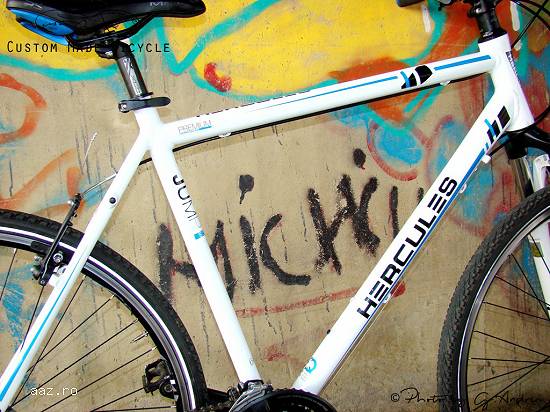 Bicicleta Hercules,  roti 28"(trekking/cross/city) 2012
