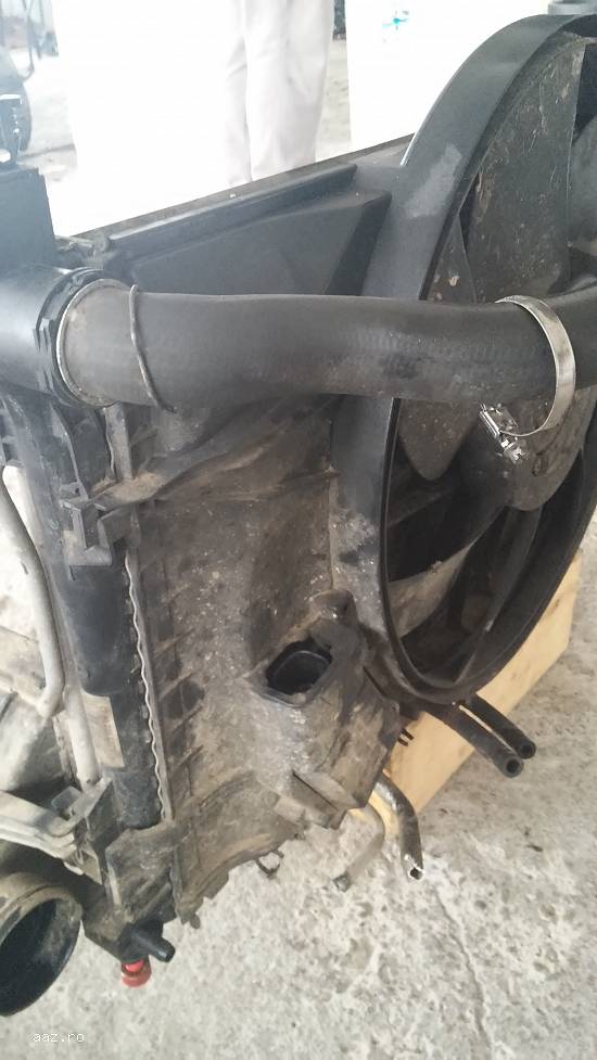 Ansamblu radiatoare + electroventilator Mercedes A203,   2003