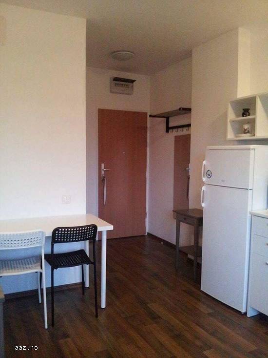 garsoniera in zona politehnica