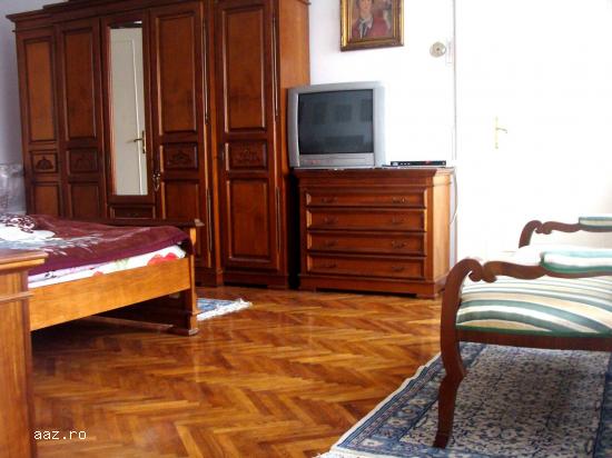 Apartament in vila-Medicina-Prefectura