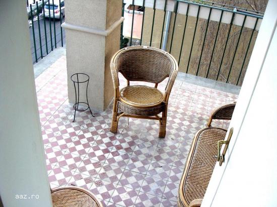 Apartament in vila-Medicina-Prefectura