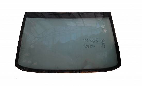 Luneta Mercedes S-W220,    2003