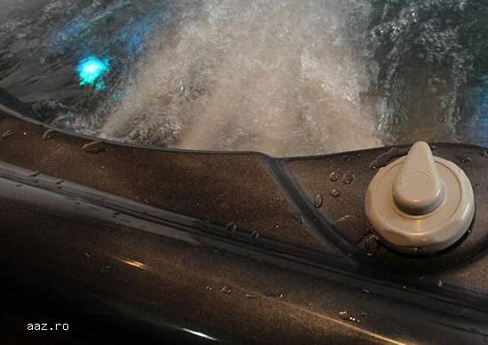 jacuzzi spa