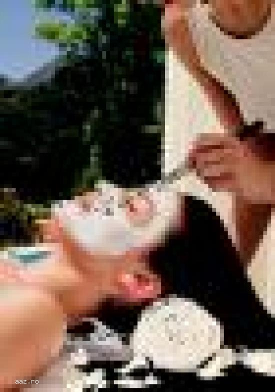 CREMA CU RETINOL HRANITOARE PENTRU TEN MATUR SI USCAT DR. TEMT