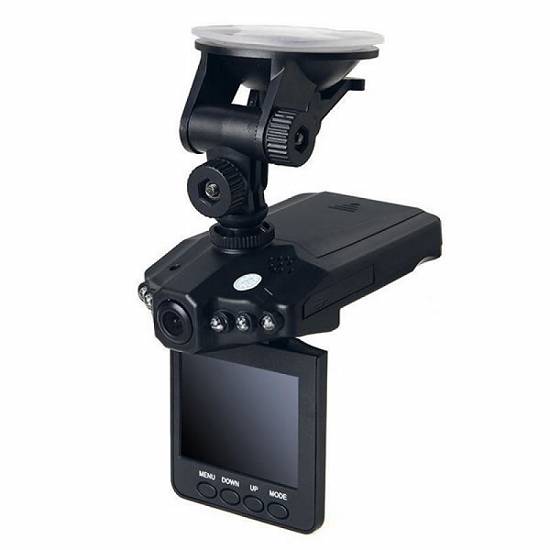 Amenintat sau Injurat In Trafic? Protejeaza-te Cu O Camera Auto HD! Porneste Automat.