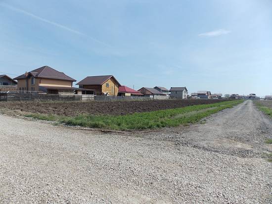 Teren construibil - 7.700 euro lotul - comuna Berceni