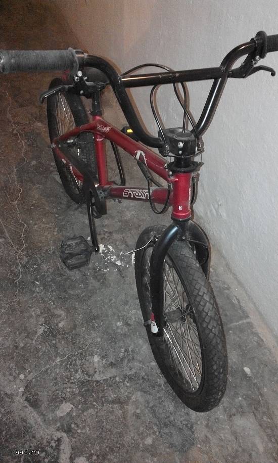 bicicleta b