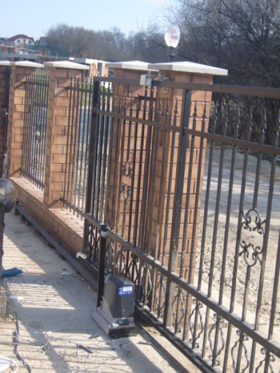 Automatizare porti culisante max 400 kg