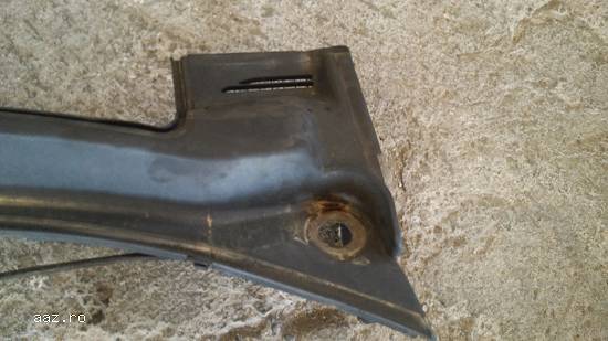 Grila sub parbriz Opel Zafira 2.0dti,  2004