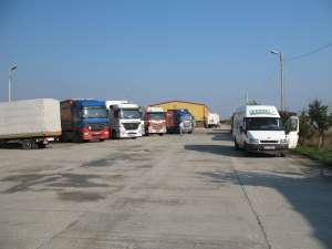Inchiriere depozite ,   i platforma betonata si birouri