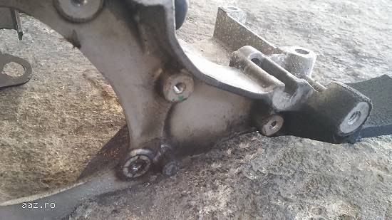 Suport alternator si compresor ac Renault Laguna 2,  2003