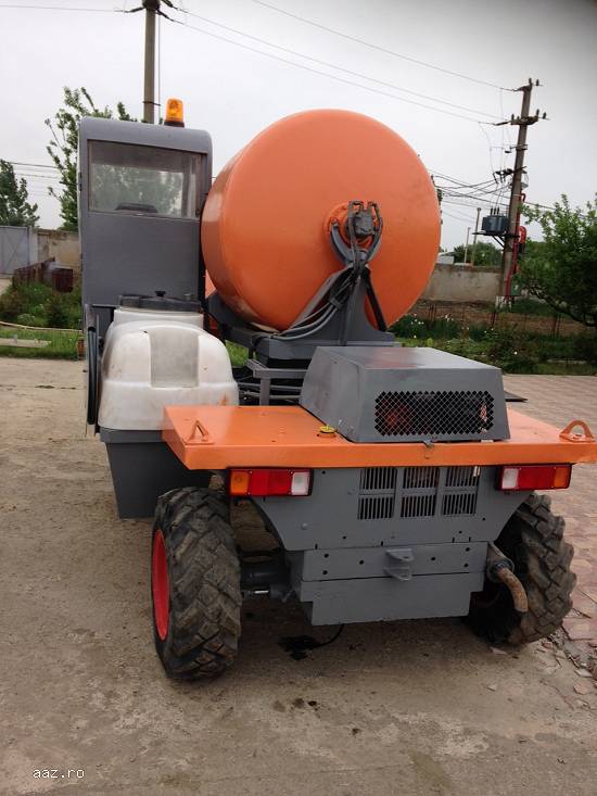 vand autobetoniera cu autoincarcare AUSA 1100 RMX