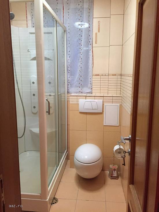 Inchiriez superb 2 camere in vila Piata Unirii Bucuresti