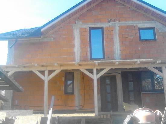 Constructii case la rosu;renovari case 0760365511