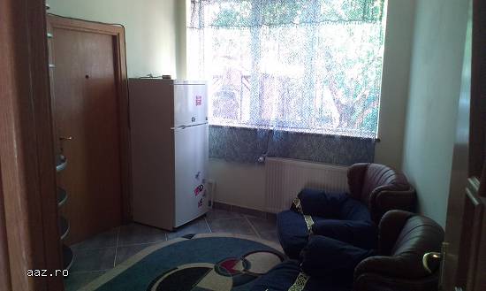 inchiriere apartament 3 camere cu cheltuieli incluse