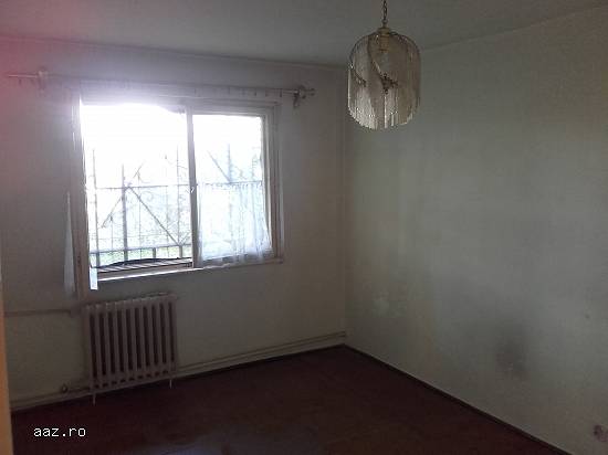 Vand urgent apartament