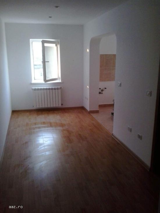 Vand apartament