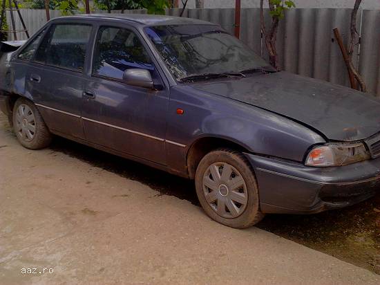 Vand Daewoo Cielo Executive avariat