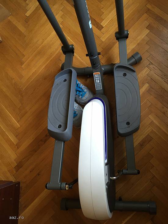 Vindem biciclete eliptice