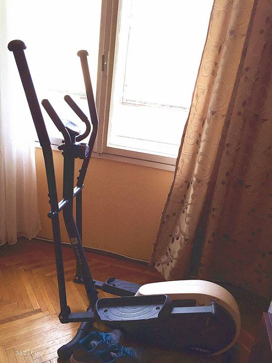 Vindem biciclete eliptice