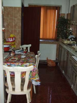 Super pret! 36.500 eu apartament 3 camere Deva