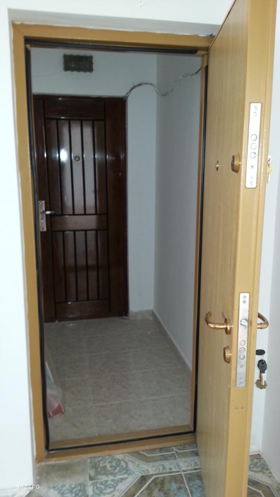 Vanzare apartament 4 camere Colentina,   Bucuresti